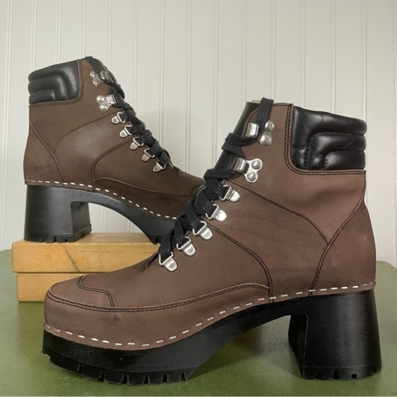 NWT Swedish Hasbeens TRAIL BOOTS in Brown/Black Nubuck w Wooden Heels - Picture 4 of 15